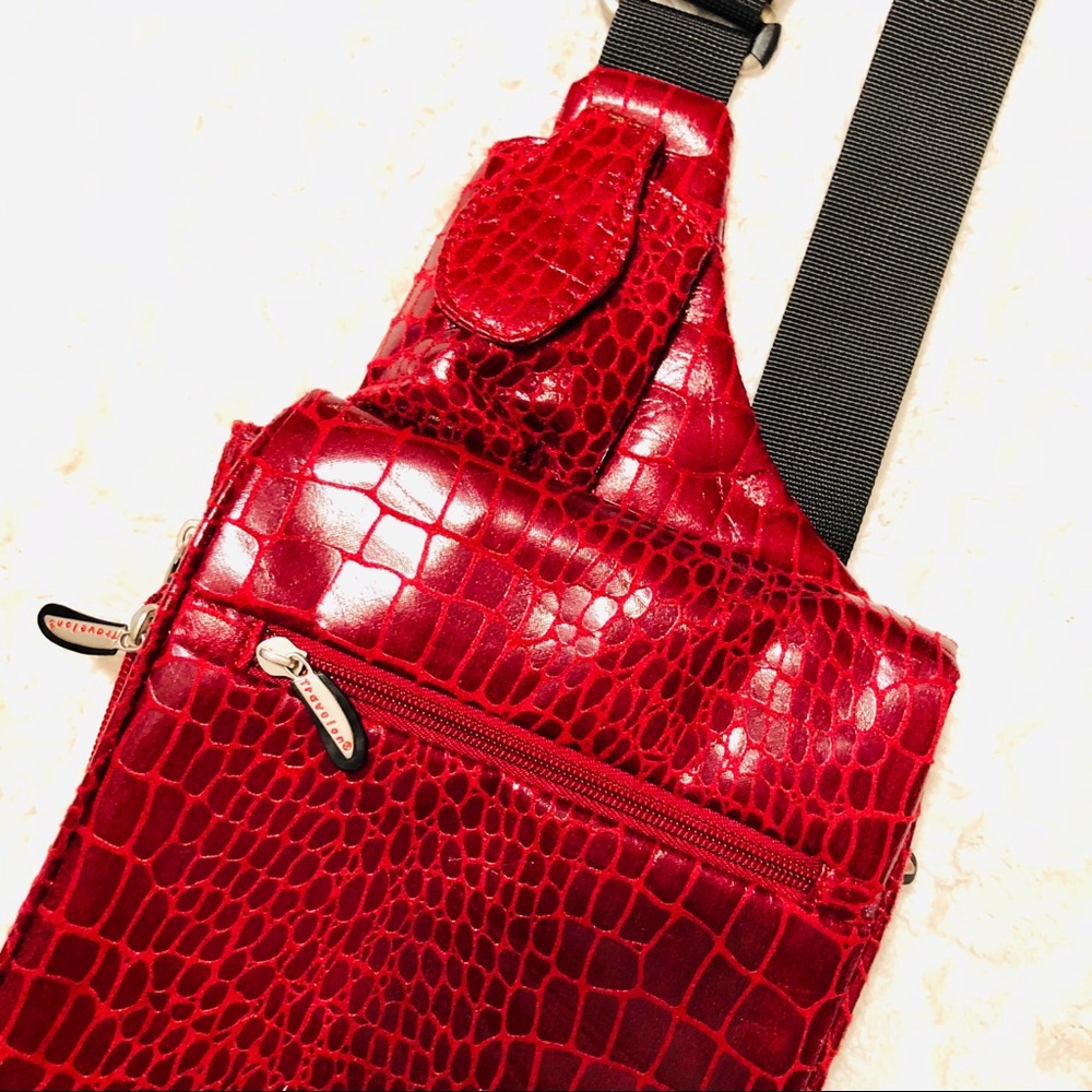 Travelon Leather Crossbody Bag